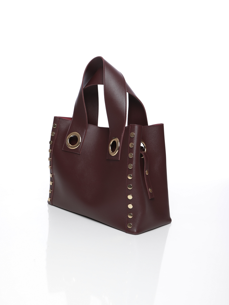 SAC A MAIN ISIDRO