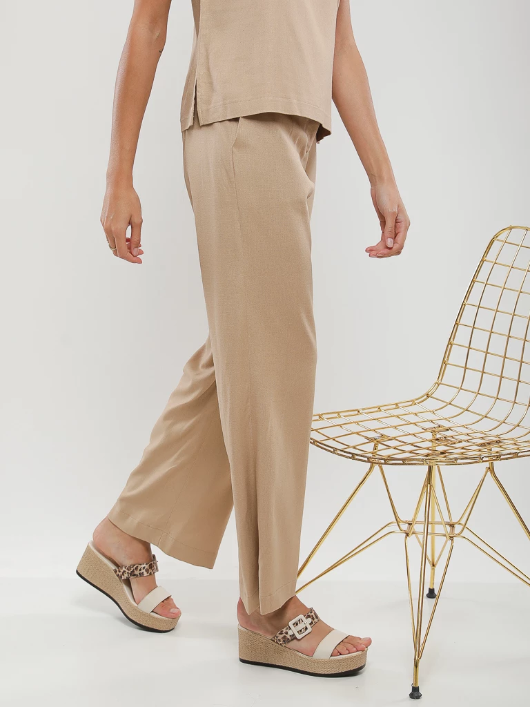 Pantalon flare fluide en lin mélangé