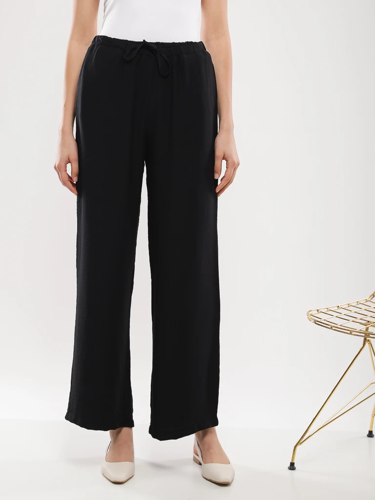 Pantalon large avec cordon de serrage