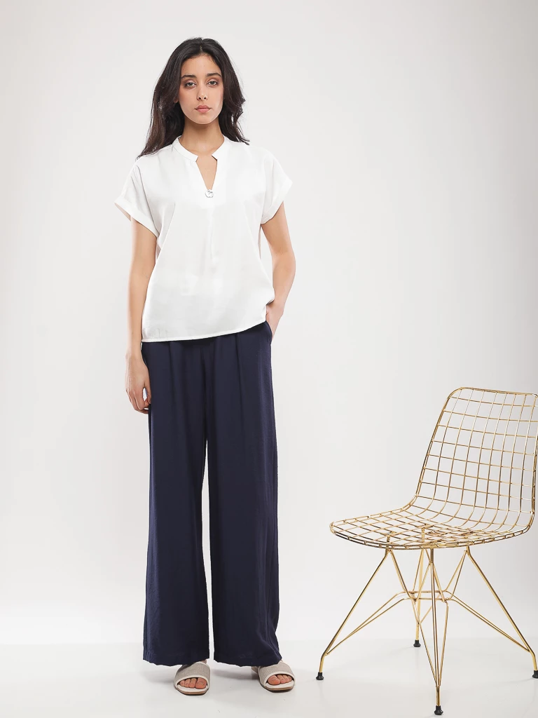 Pantalon large à ceinture contrastante