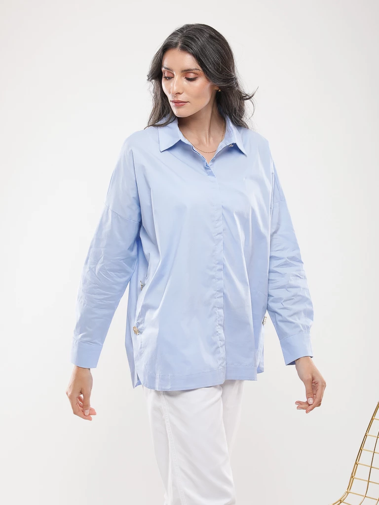 Chemise oversize à détails dorés