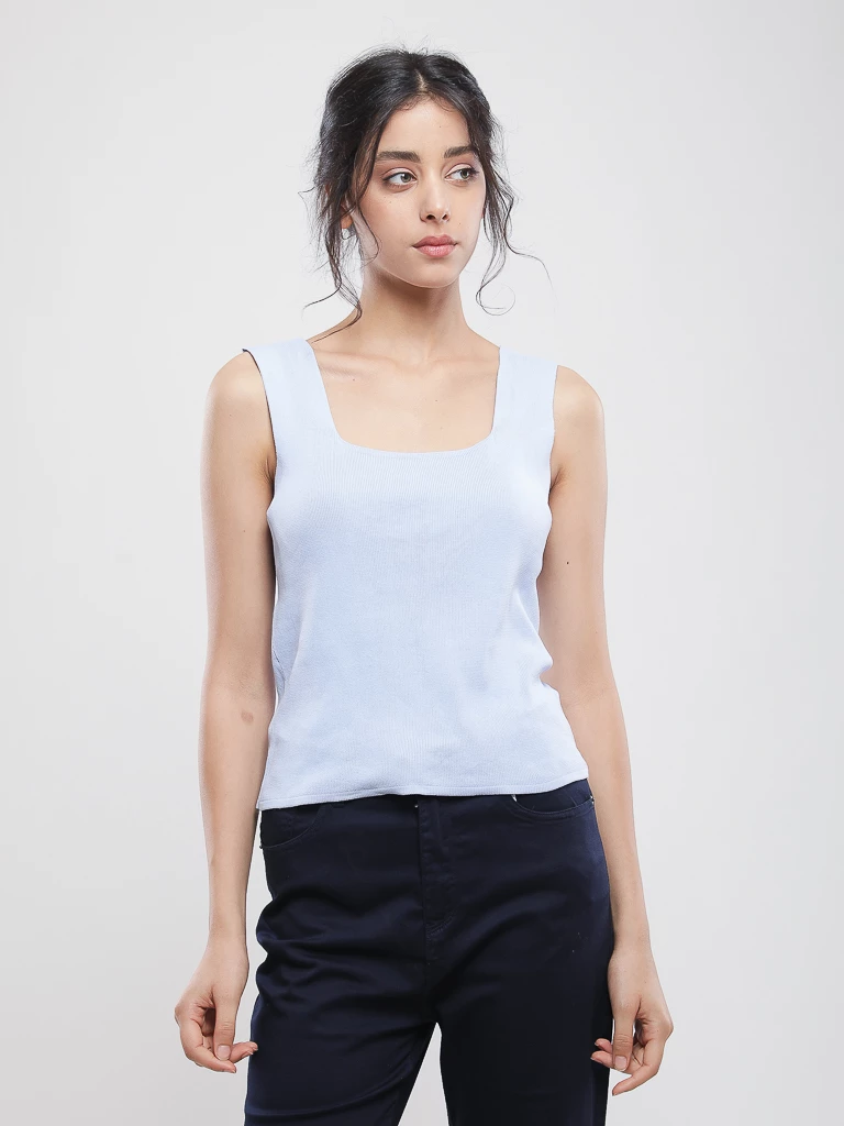 Débardeur en maille à col carré