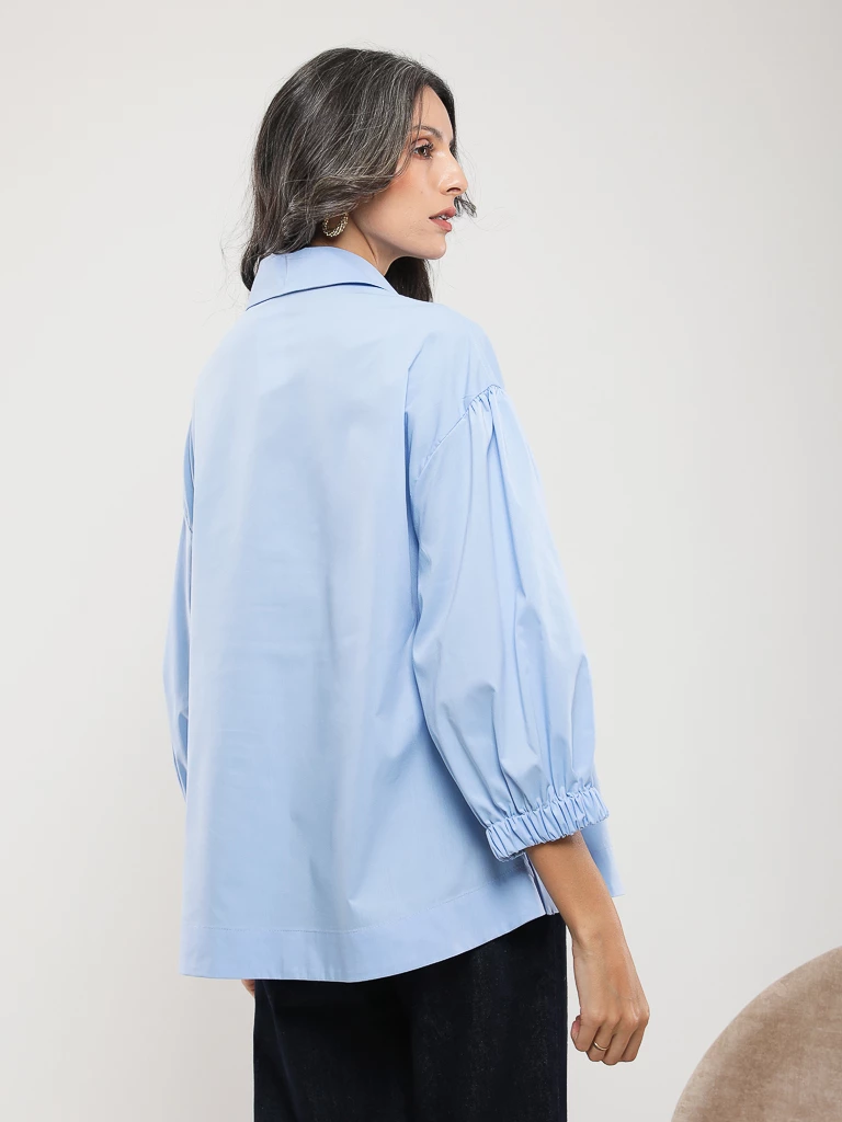 CHEMISE LES EPAULES TOMBEES