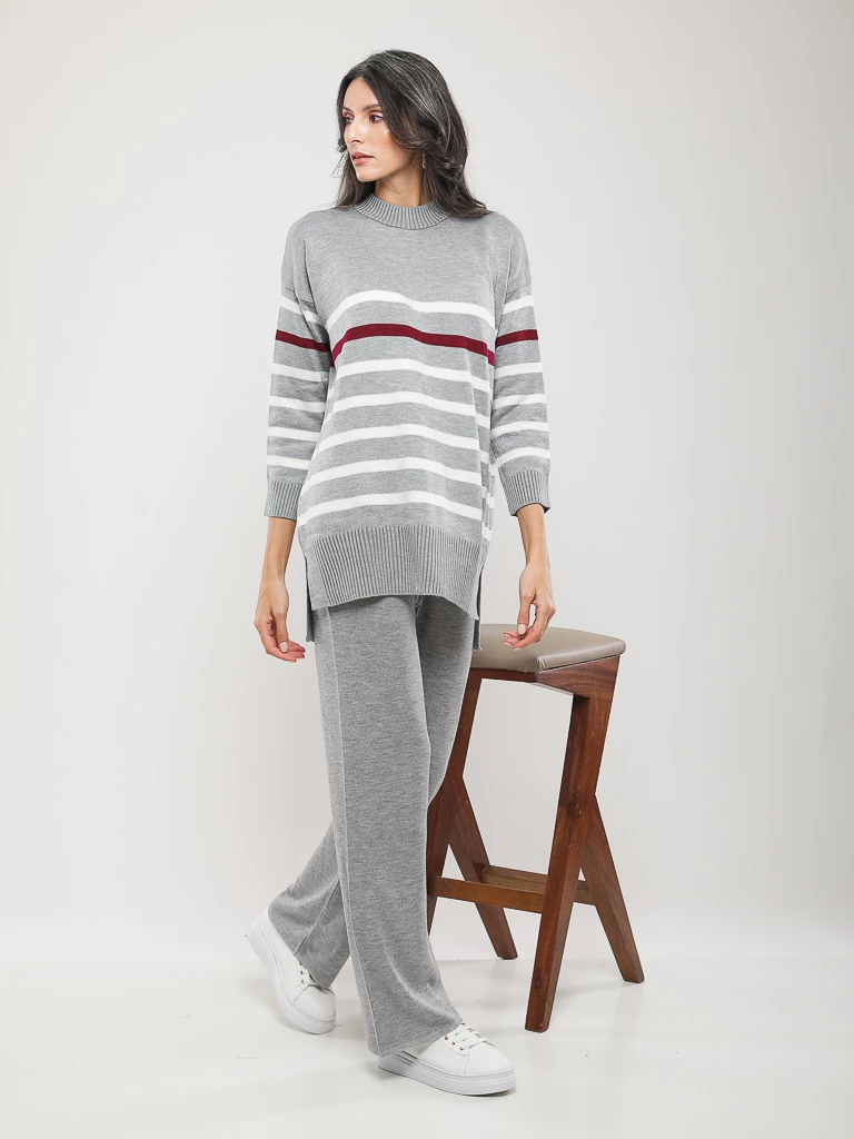 ENSEMBLE À RAYURES EN MAILLE