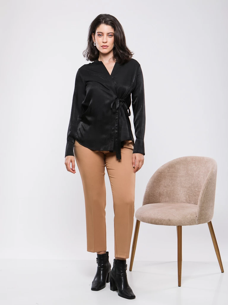 CHEMISE STYLE PORTEFEUILLE