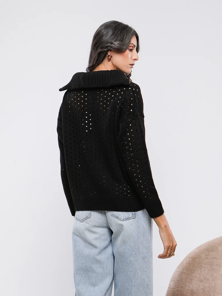 PULL COURT EN MAILLE MANCHES LONGUES