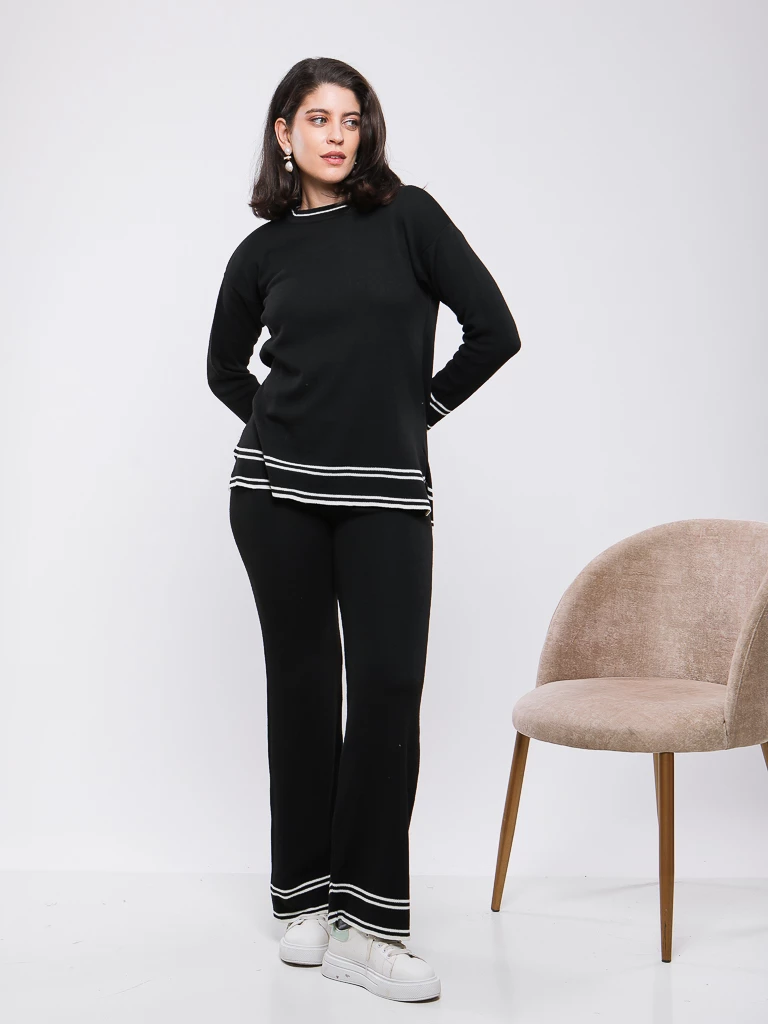 LOUNGEWEAR EN MAILLE A RAYURES CONTRASTANTES