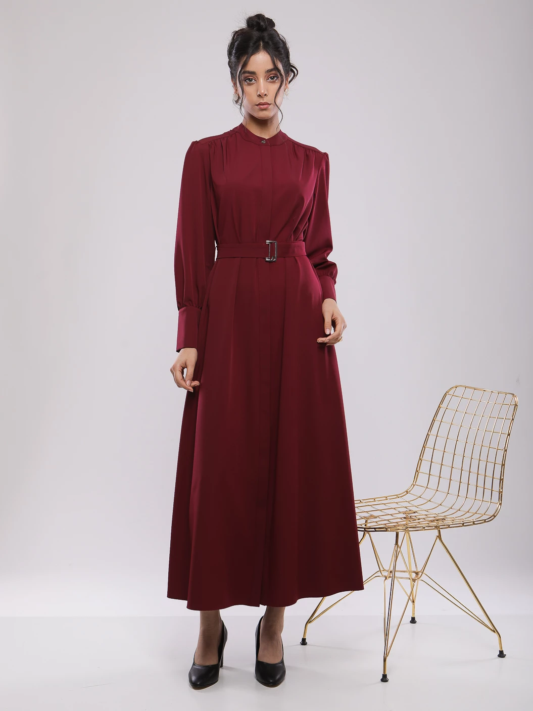 ROBE LONGUE A MANCHES BOUFFANTES