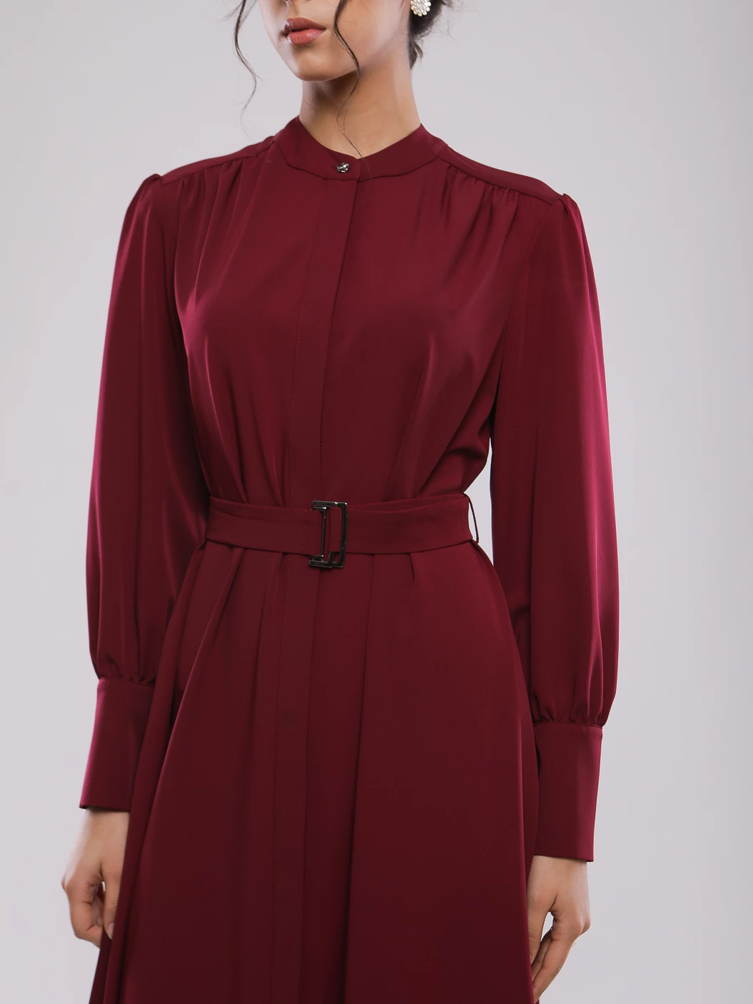 ROBE LONGUE A MANCHES BOUFFANTES