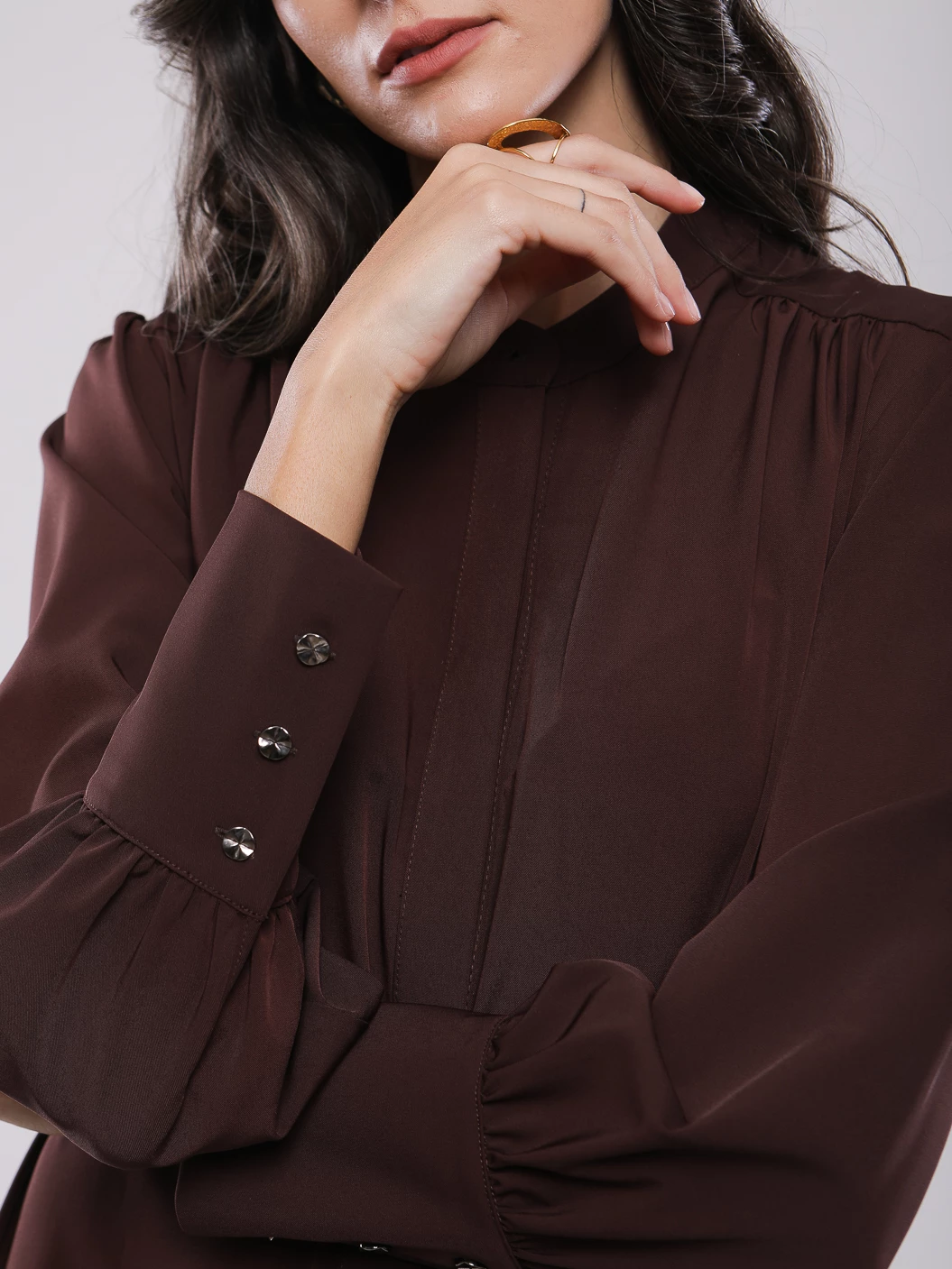 ROBE LONGUE A MANCHES BOUFFANTES