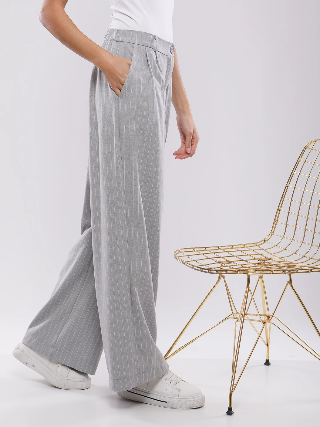 PANTALON LARGE À RAYURES