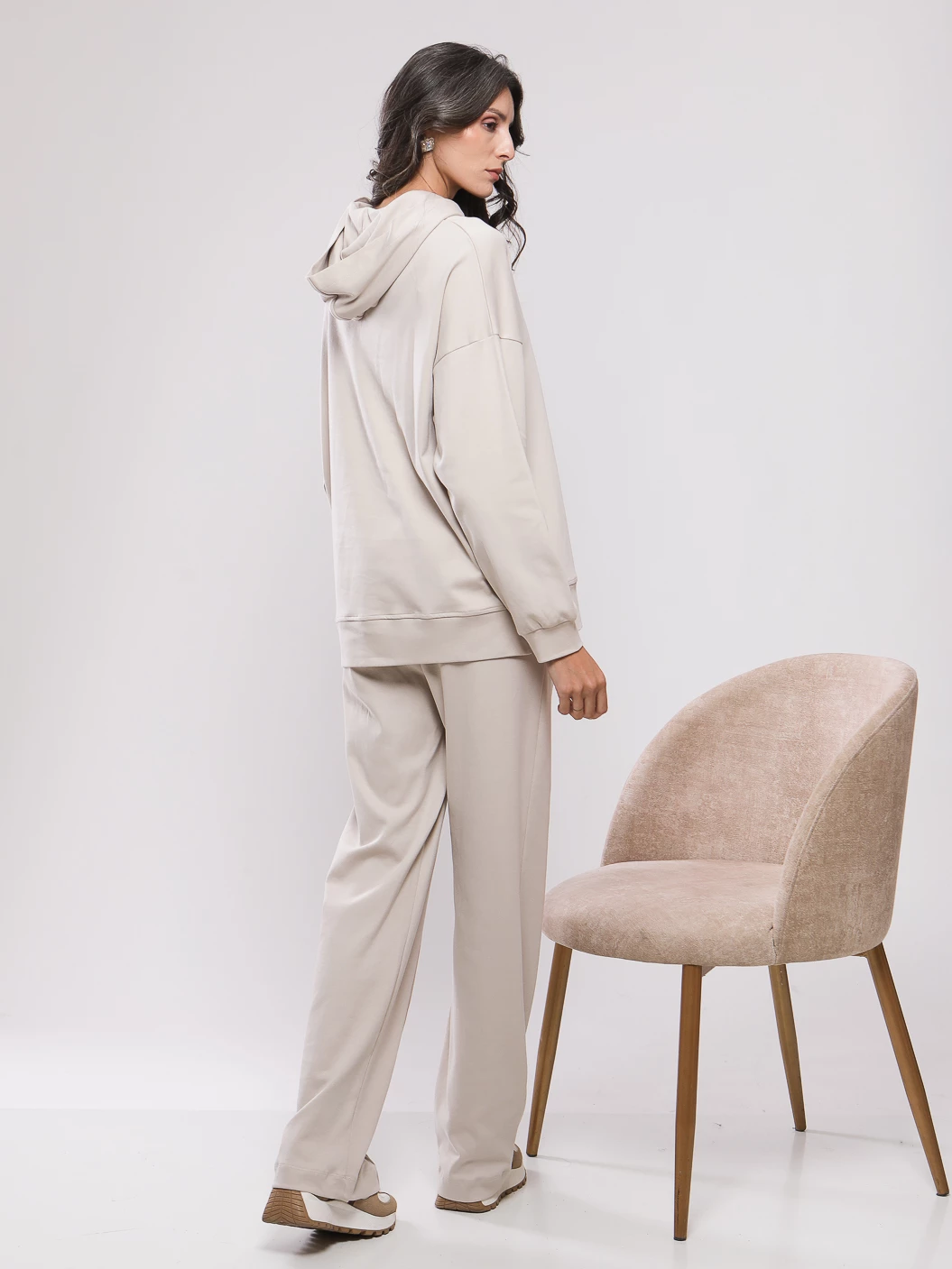 JOGGING CONFORTABLE A CAPUCHE