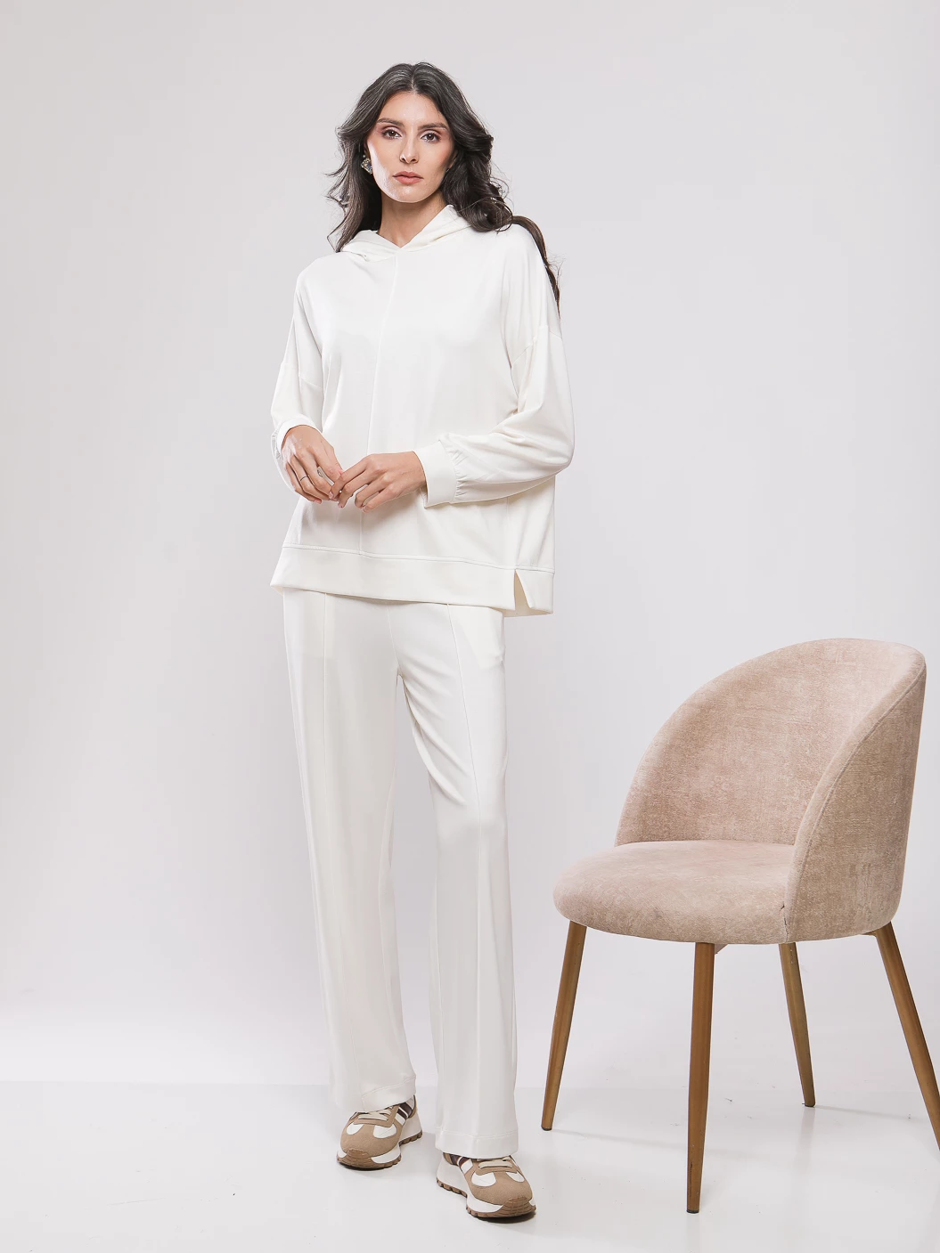 JOGGING CONFORTABLE A CAPUCHE