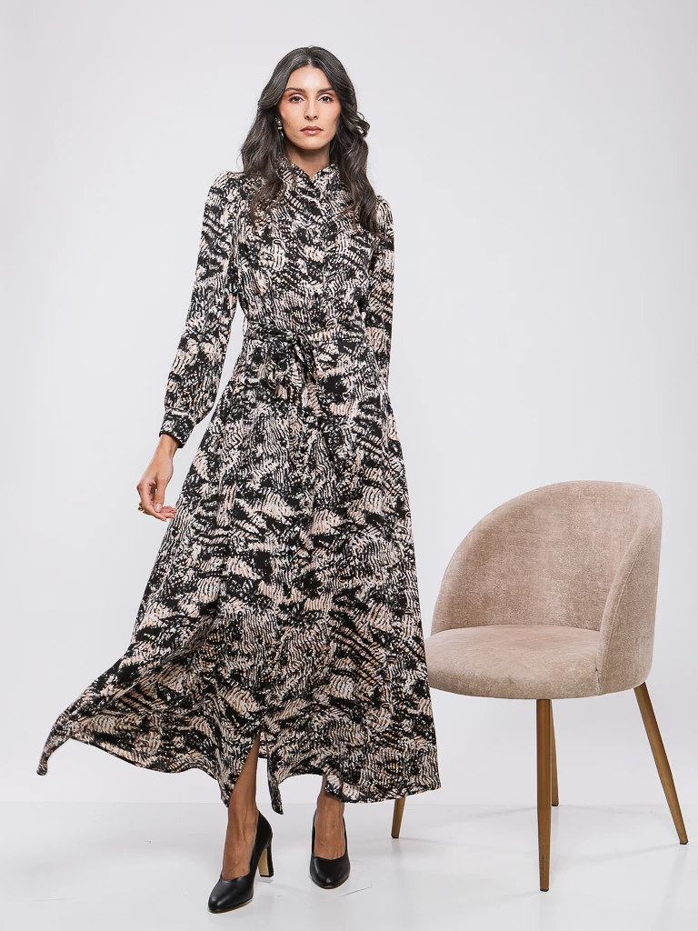 ROBE LONGUE A COL OFFICIER