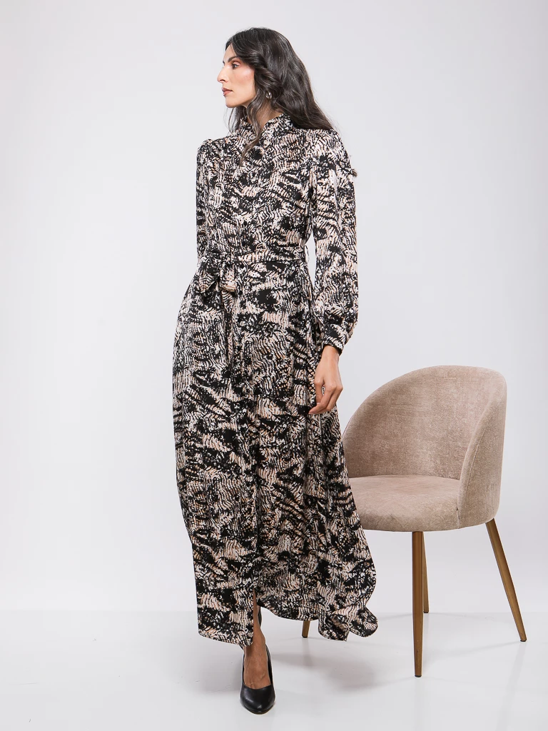 ROBE LONGUE A COL OFFICIER