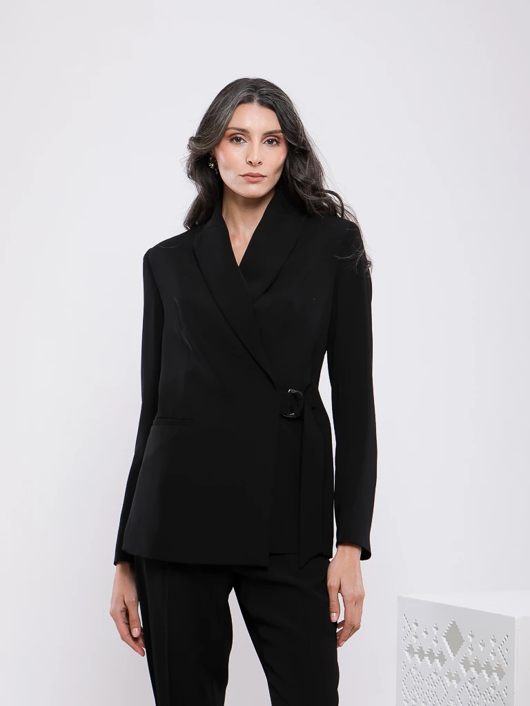 VESTE DE TAILLEUR CROISÉE À BOUCLE