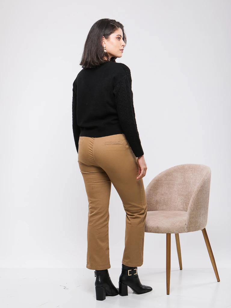 GILET CARDIGAN COURT EN MAILLE