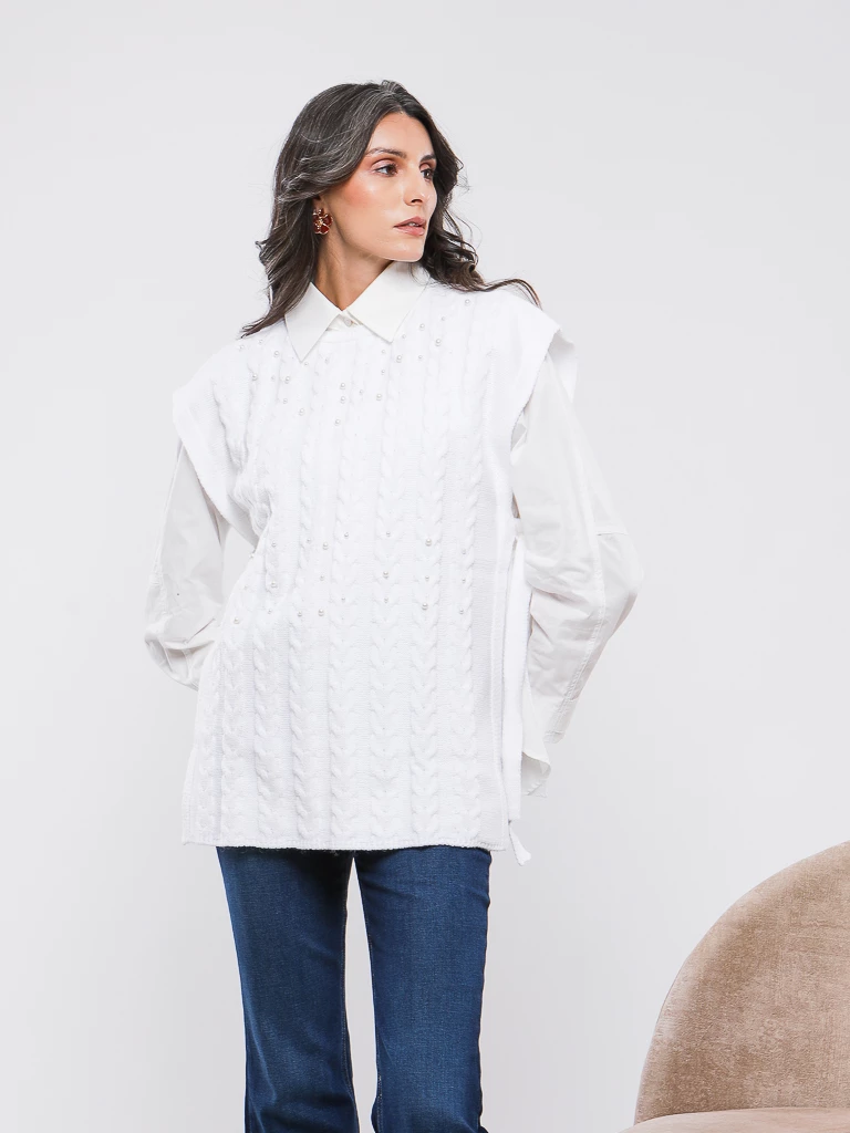 DEBARDEUR EN MAILLE TORSADÉE