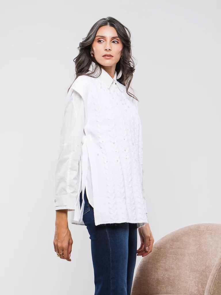 DEBARDEUR EN MAILLE TORSADÉE