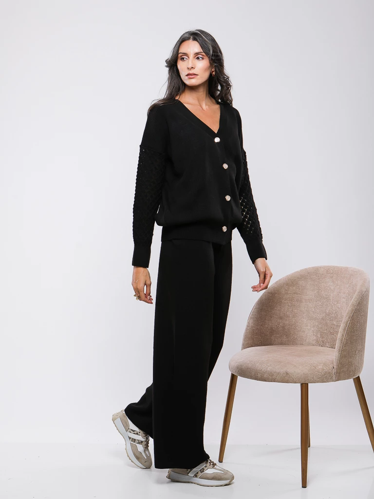 ENSEMBLE EN MAILLE AVEC GILET