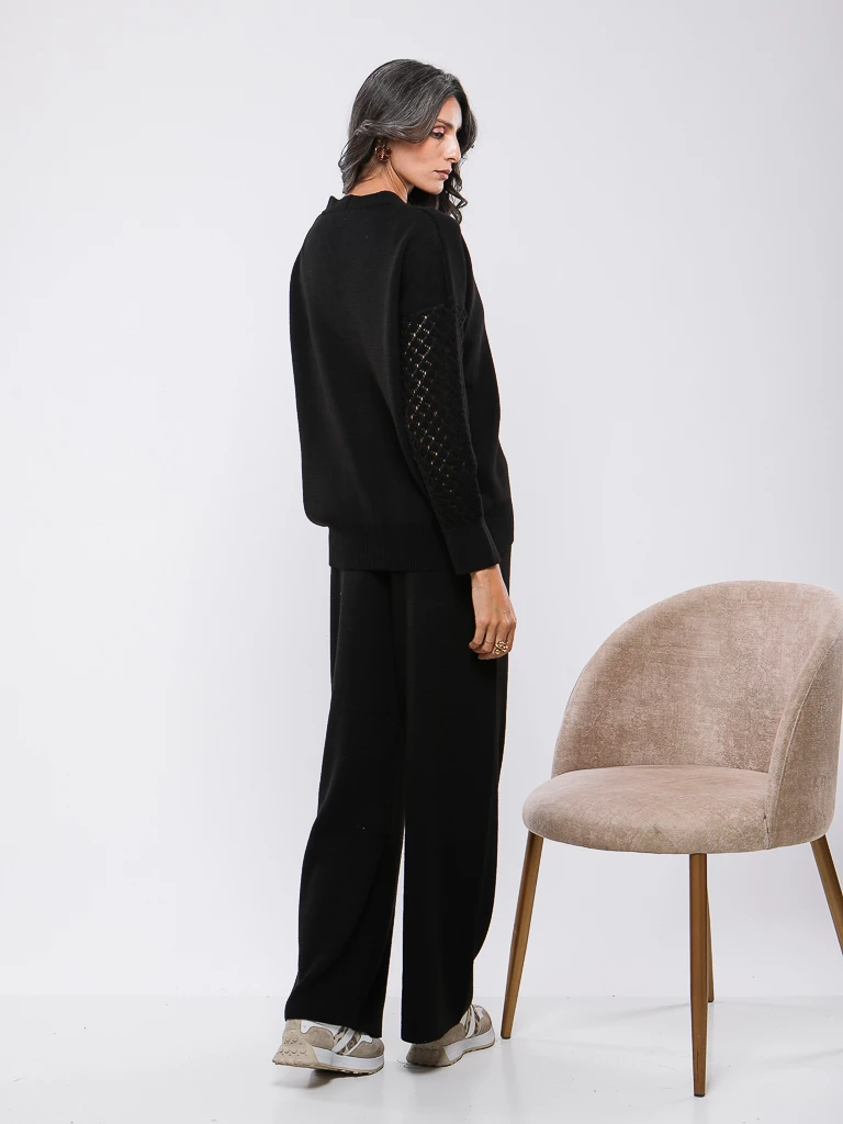 ENSEMBLE EN MAILLE AVEC GILET