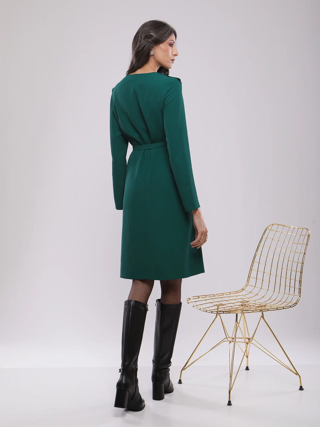 ROBE COURTE A VOLANT