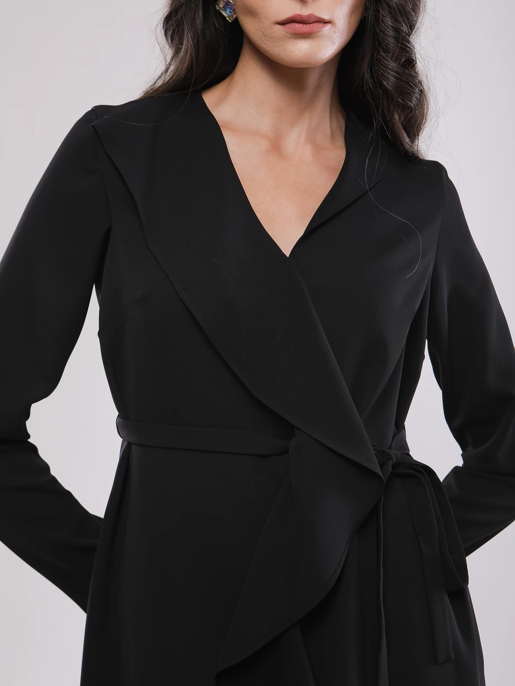 ROBE COURTE A VOLANT