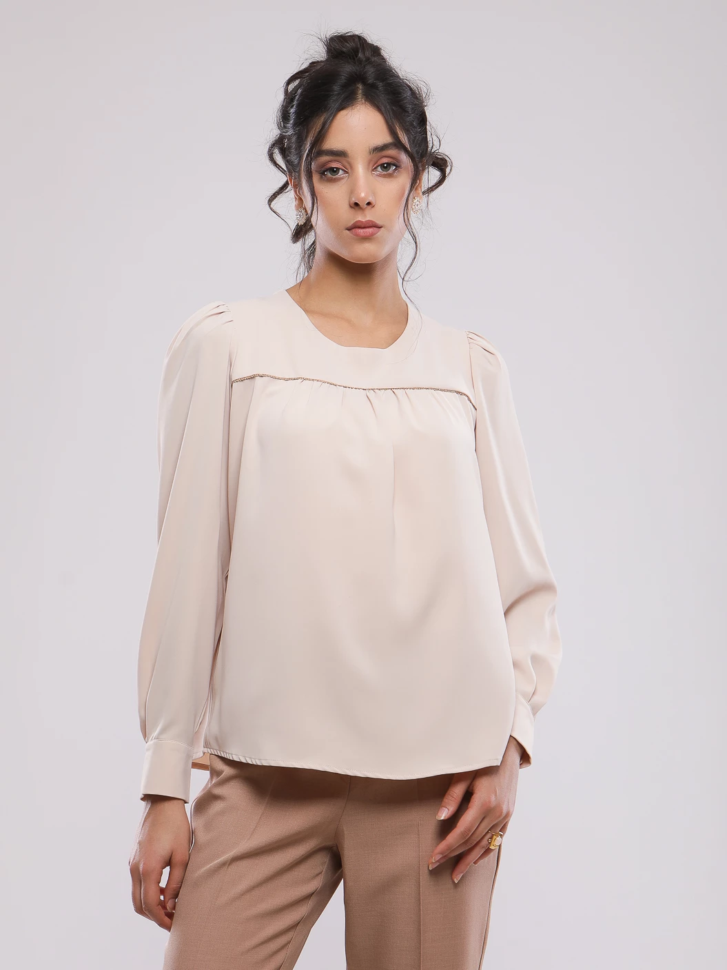 BLOUSE FLUIDE A MANCHES LONGUES BOUFFANTES