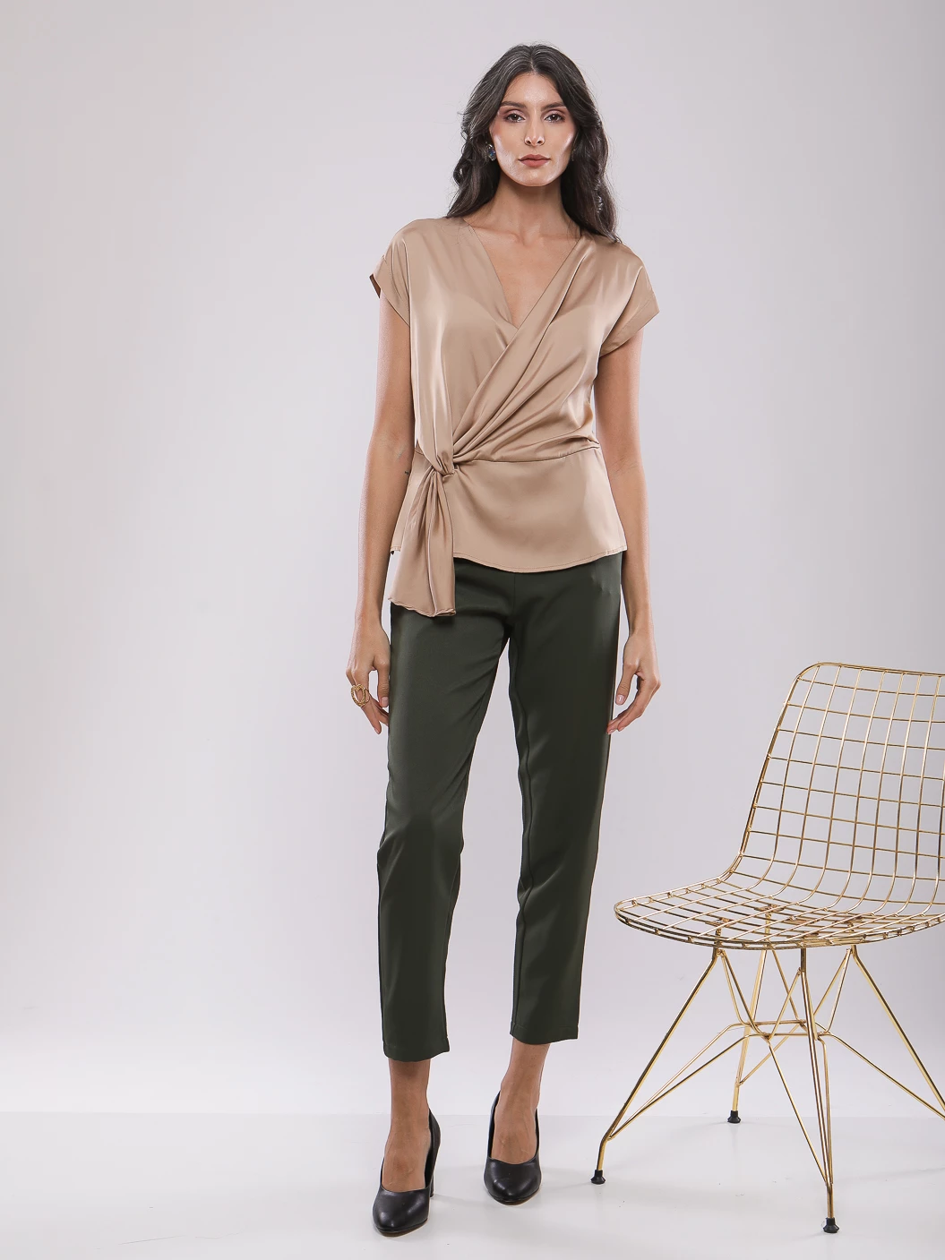 CHEMISE NOUEE MANCHES COURTES