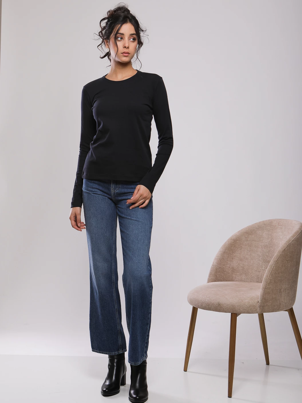 T-SHIRT MANCHES LONGUES ENCOLURE BATEAU