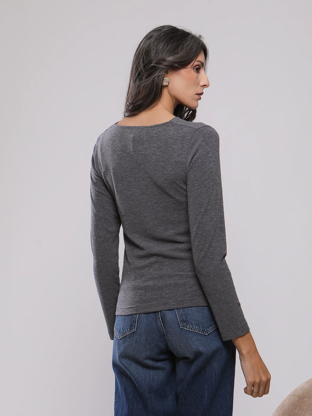 T-SHIRT MANCHES LONGUES À NŒUD TORSADÉ