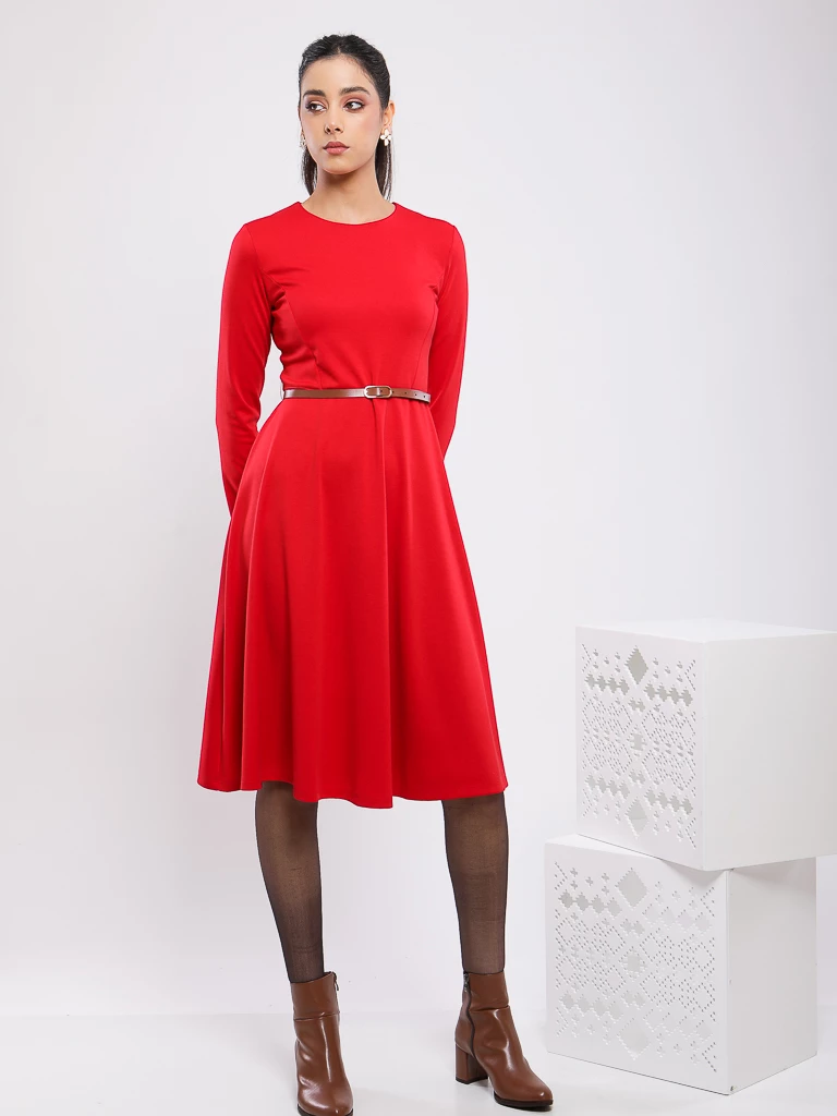 ROBE MIDI ÉVASÉE A MANCHES LONGUE