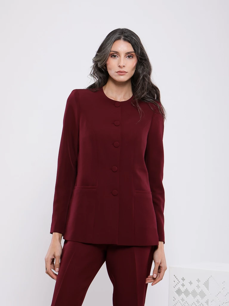 VESTE À COL RAS DU COU