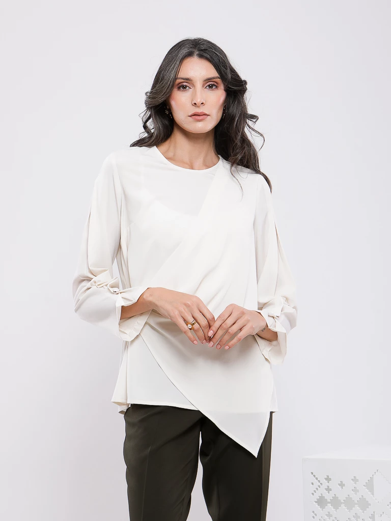 BLOUSE COUPE ASYMETRIQUE