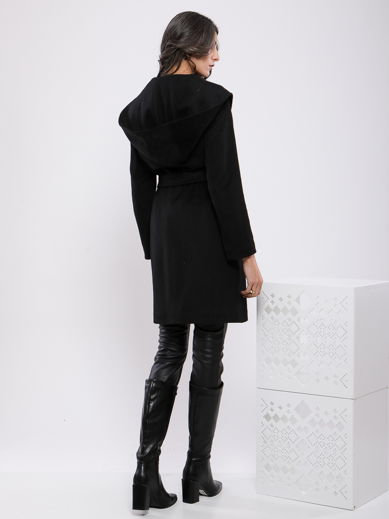 MANTEAU LONG STRUCTURÉ AVEC CEINTURE