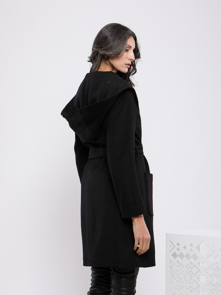 MANTEAU LONG STRUCTURÉ AVEC CEINTURE