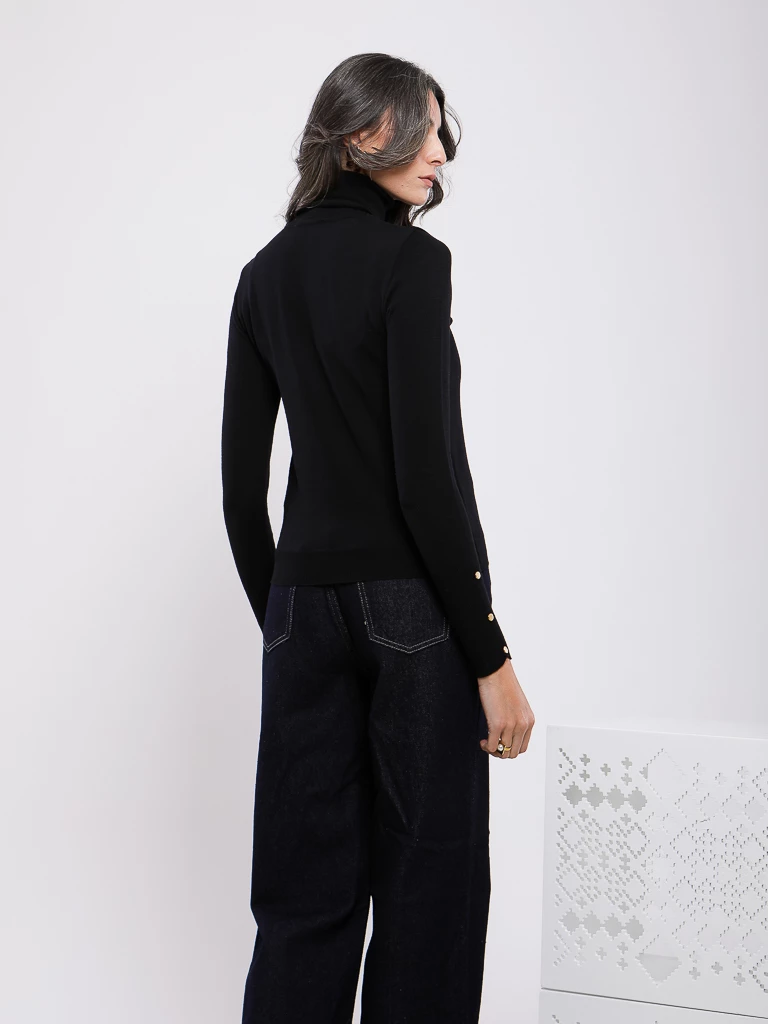 PULL MANCHES LONGUES