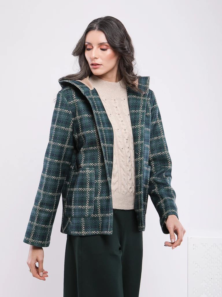 VESTE COURTE À CAPUCHE