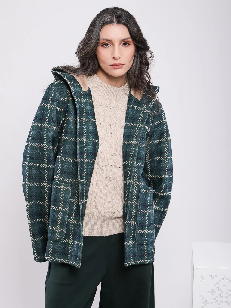 VESTE COURTE À CAPUCHE