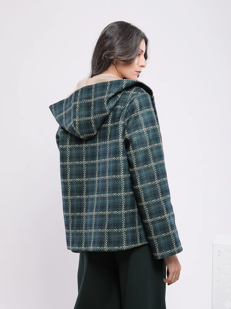 VESTE COURTE À CAPUCHE