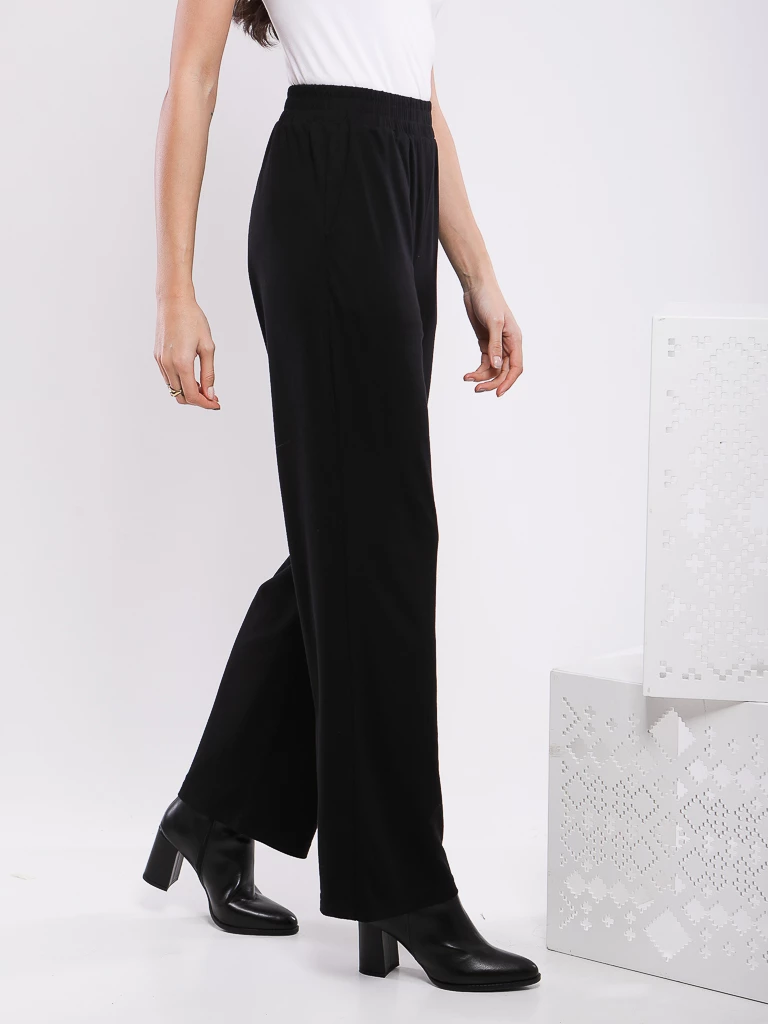 PANTALON COUPE DOITE