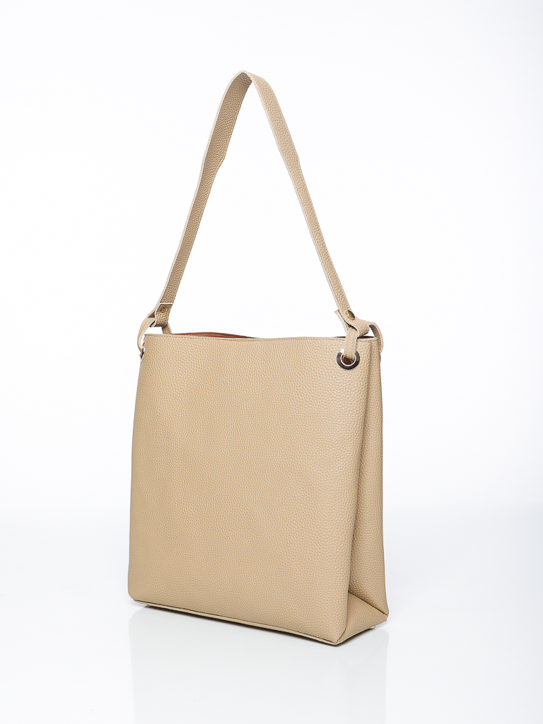 SAC BANDOULIÈRE AVEC DOUBLURE CONTRASTANTE