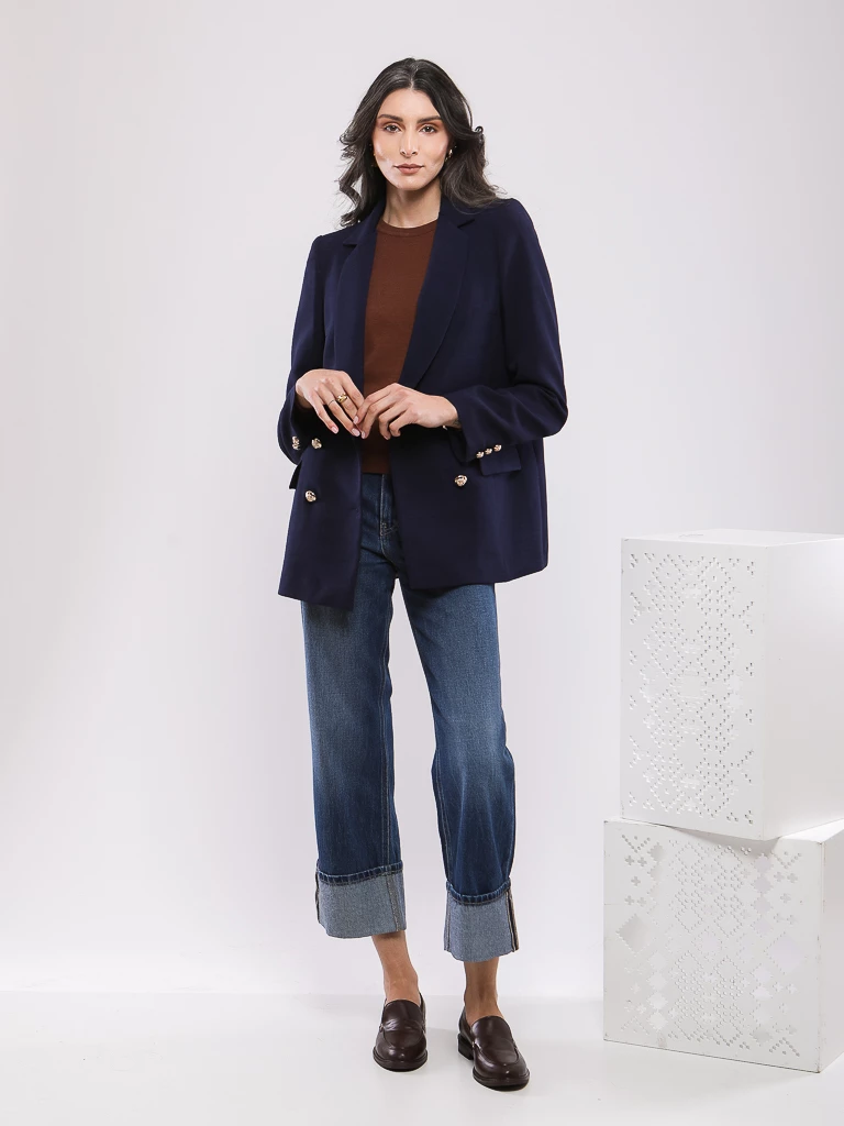 VESTE BLAZER CROISÉE AVEC BOUTONS DORÉS