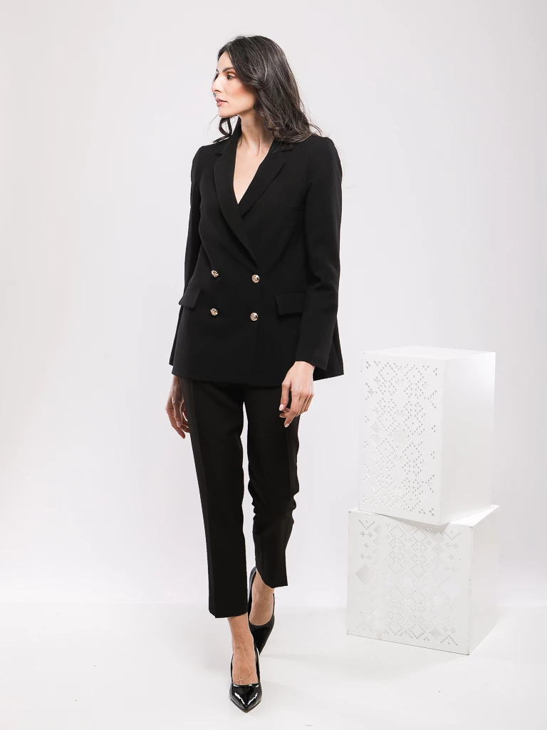 VESTE BLAZER CROISÉE AVEC BOUTONS DORÉS