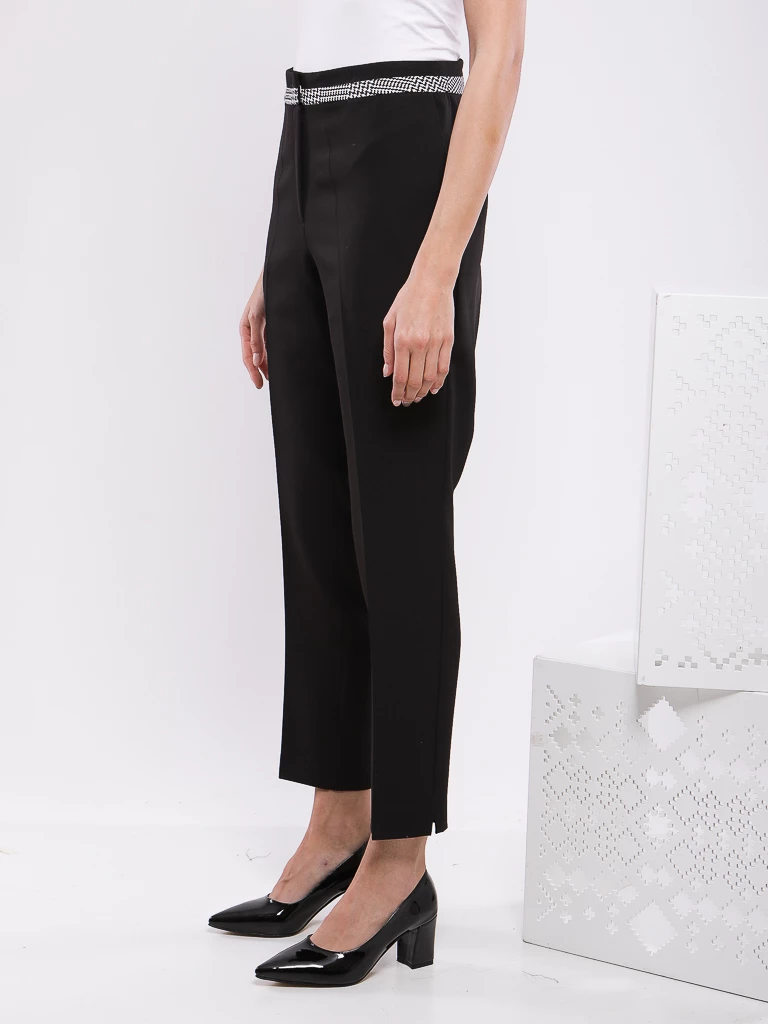 PANTALON COUPE DROIT