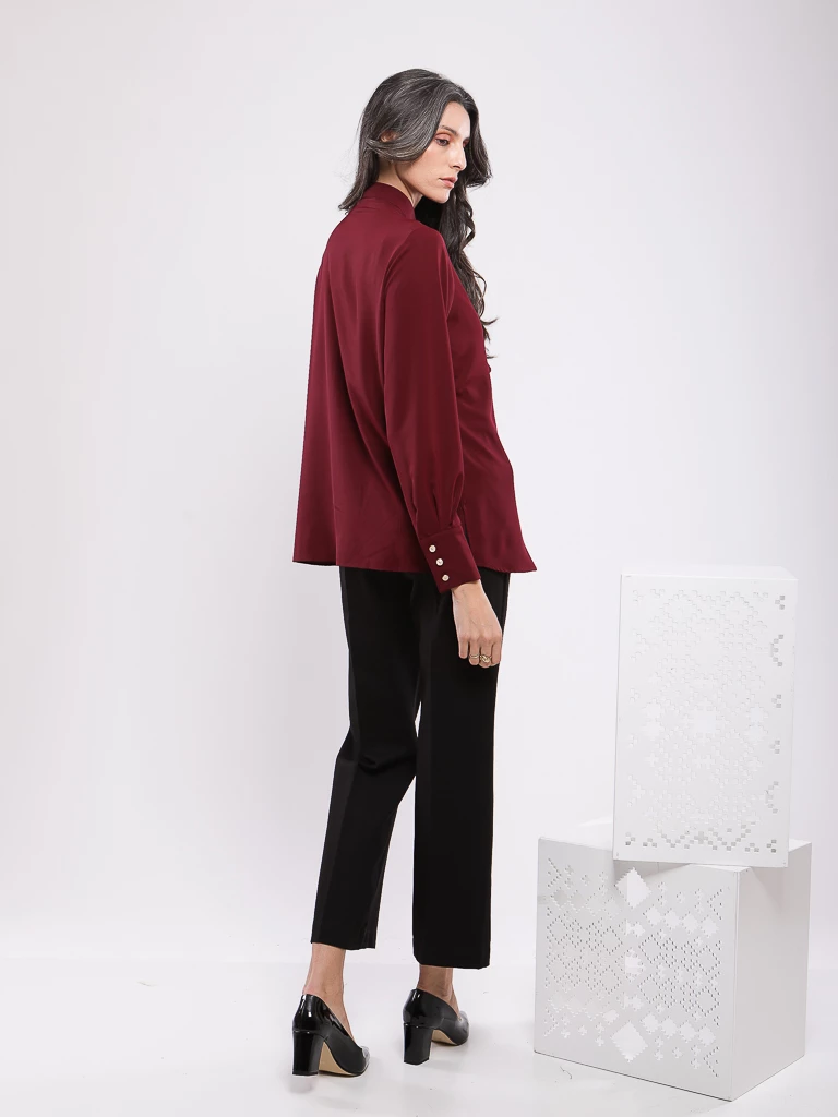 PANTALON A COUPE DROITE