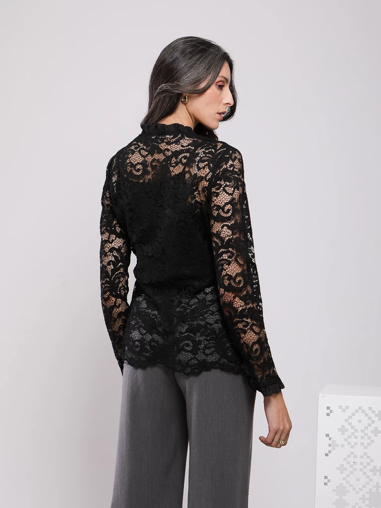 CHEMISE EN DENTELLE GUIPURE MANCHES LONGUES