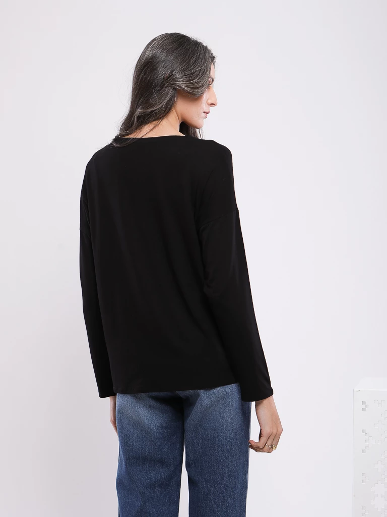 T-SHIRT A COL ROND ET MANCHES LONGUES