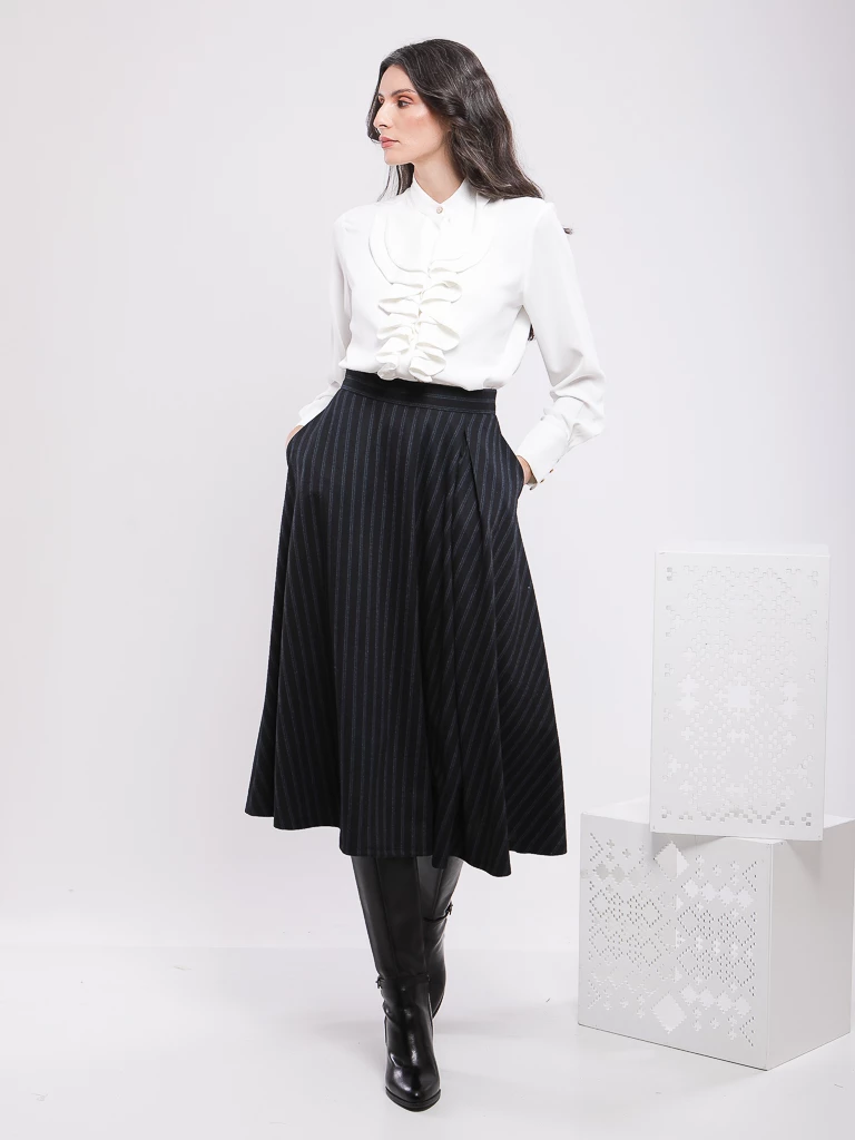 JUPE MIDI ÉVASÉE AVEC POCHES