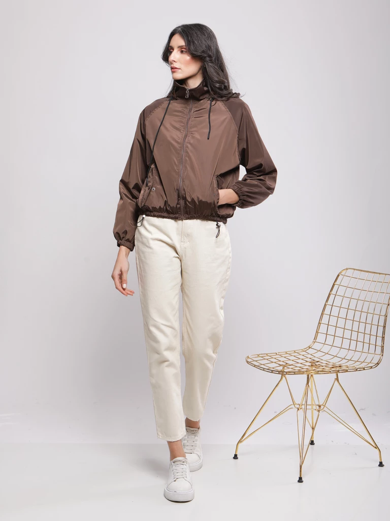 VESTE COUPE-VENT A CAPUCHE